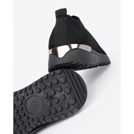 Shelvt Musta liukuva urheilukengät, joissa on mesh-yläosa 1