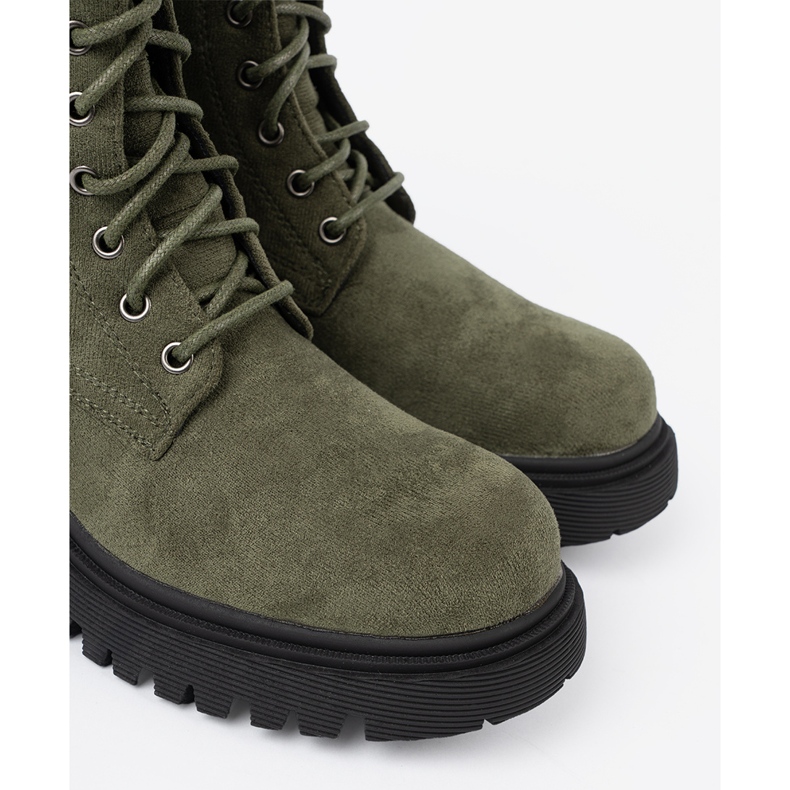 Shelvt Tummanvihreät työntekijät, joilla on paksu pohja ja nauhoitukset 1