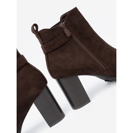 Shelvt Tummanruskeat saappaat postissa koristeellisella puristimella 1