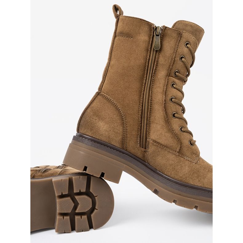 Shelvt Klassiset mokkanahkatyöntekijät ruskean varjossa 1