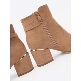 Shelvt Tyylikkäät saappaat vaaleanruskeassa sävyssä kultaisella yksityiskohdilla 1