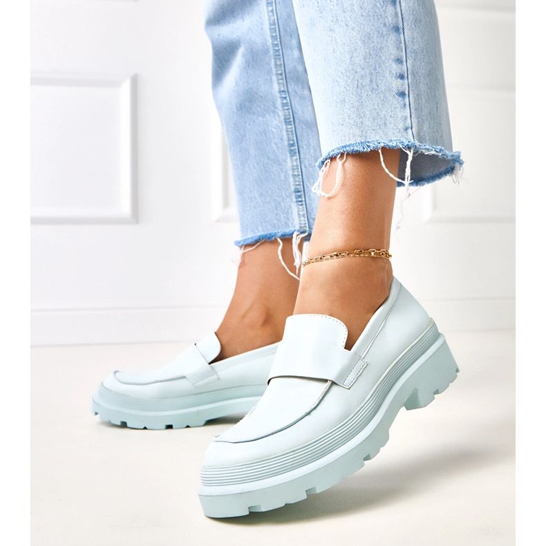 Siniset mokkasiinit, jotka on valmistettu ekologisesta serafiinista sininen 1