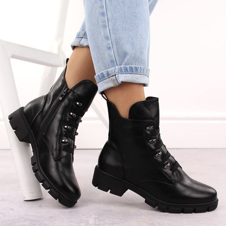 M.Daszyński Saappaat eristetyt työntekijät M. Daszyński MR23123 SAN46 musta 2