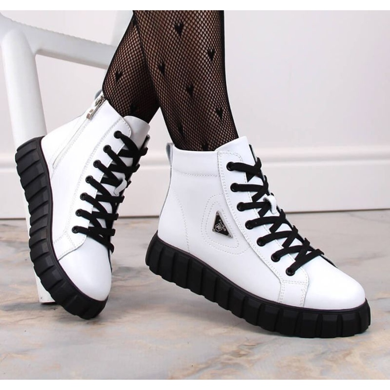 Nahkaiset nilkkurit Filippo W PAW382B alustalla, valkoiset valkoinen 2