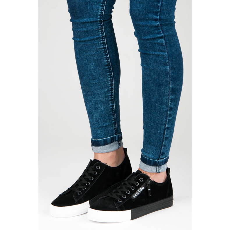 Mokkanahkaiset tennarit alustalla musta 1