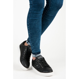 Urheilukengät kevääseen musta harmaa 2