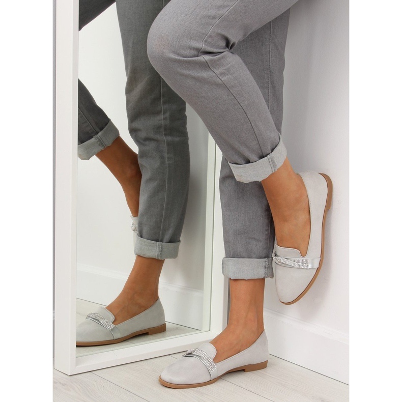 Harmaa Naisten harmaat loaferit H8-110 Harmaa 1