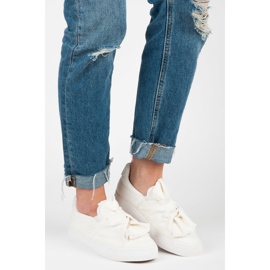 Slip-on lenkkarit rusetilla valkoinen 2