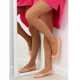 Naisten makeat huulet beige-ballerinat FM217-6 Nude 2