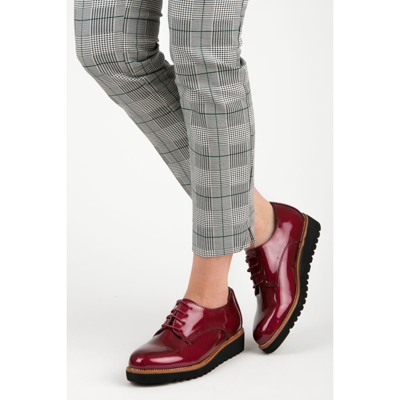 Kylie Burgundyksi lakatut kengät punainen 2