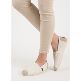L. Day Beige Espadrilles 1