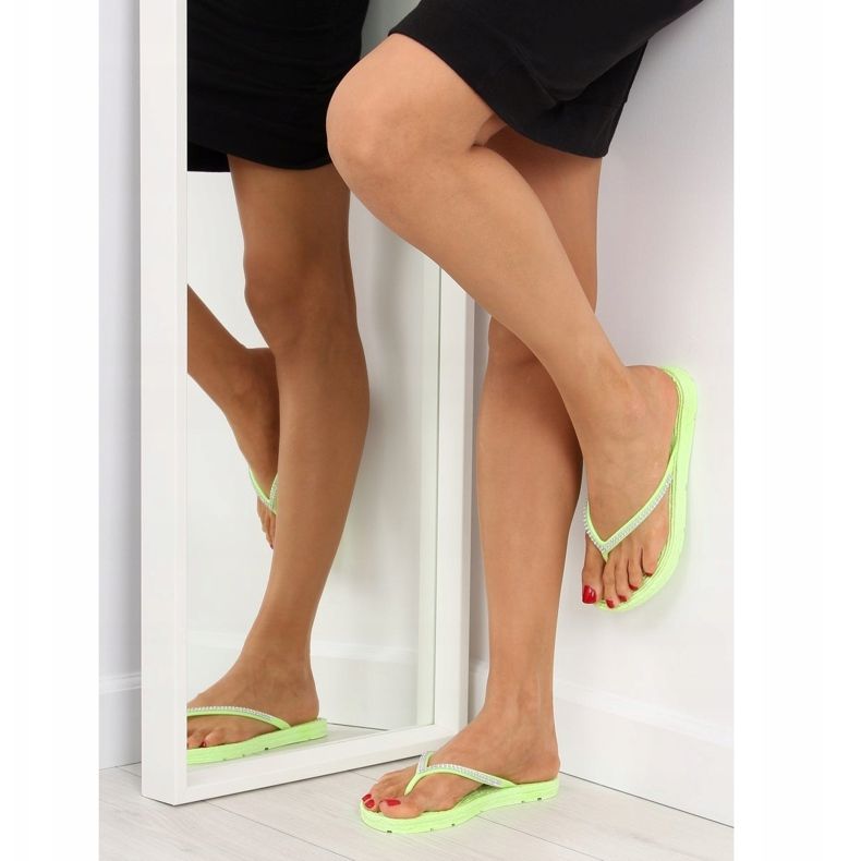 BM Vihreä CK40P LT.GREEN kumiset varvastossut 1