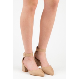 Matalakorkoiset mokkanahkasandaalit ruskea 1