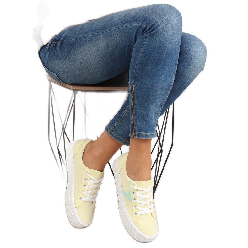 Keltaiset K1831401 Amarillon korkeapohjaiset lenkkarit keltainen 2