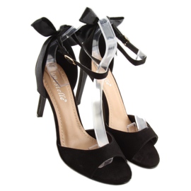 Mustat sandaalit korkeakorkoisessa Z921-7SA-2 mustassa 2