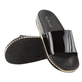 Mustat naisten mustat tossut N-29 musta 2