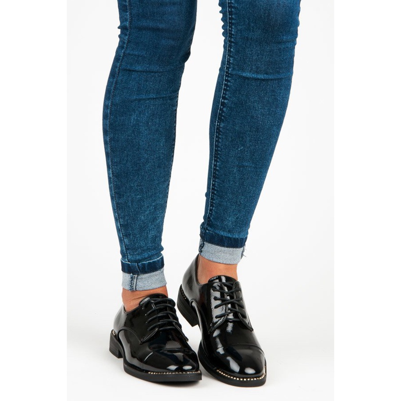 Primavera Naisten lakatut kengät musta 1