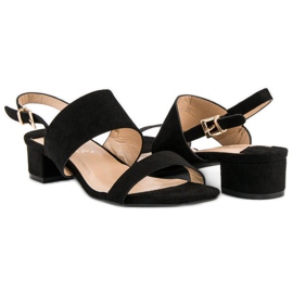 Fama Matalakorkoiset sandaalit musta 1