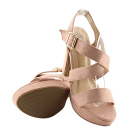 Vaaleanpunaiset sandaalit pylväässä BJ1602-SD vaaleanpunainen 1