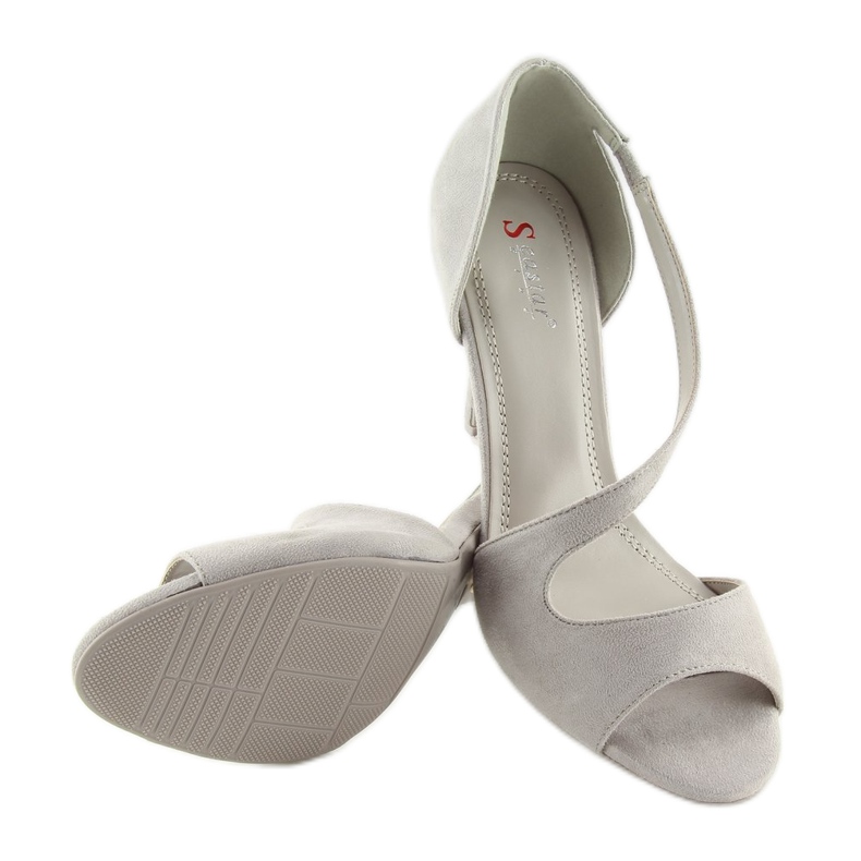 Pumput näkyvät epäsymmetrisen harmaa C90 harmaa 2