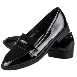 Best Shoes Mustat lakatut loaferit 2