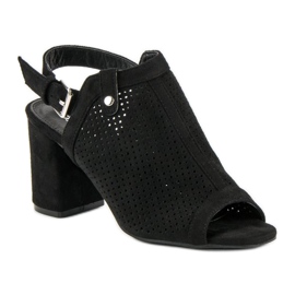 Harjatut sandaalit päällisillä musta 1