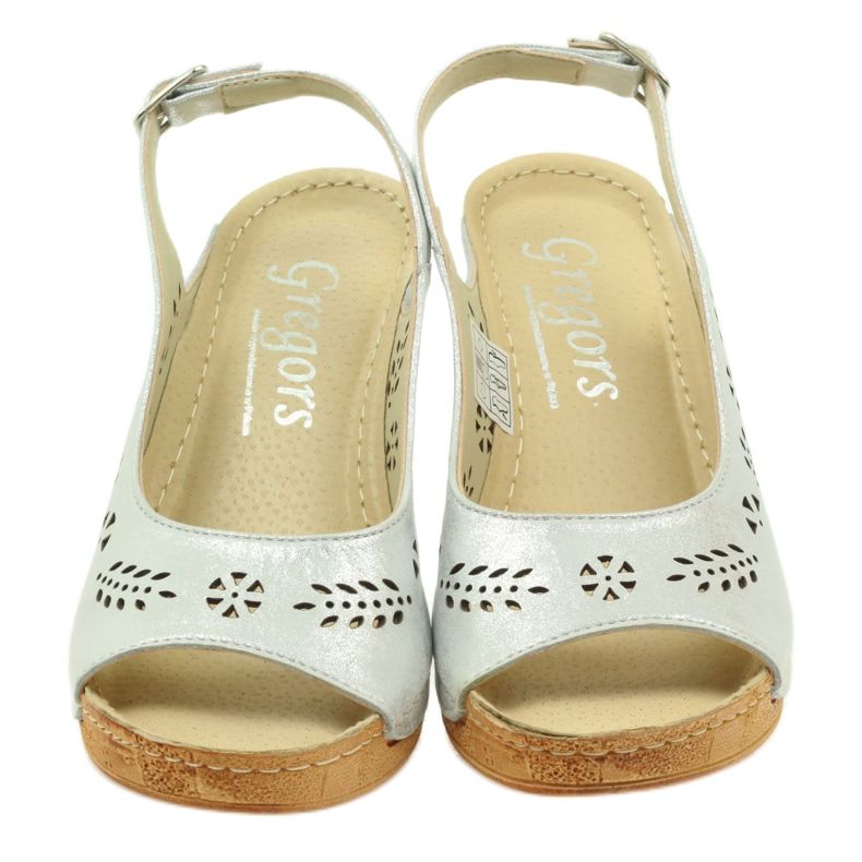 Gregors Naisten metalliset nahka sandaalit hopeakiiloille 709 4