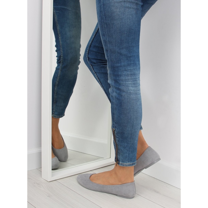 Naisten pehmeät harmaat ballerinat JX51 2