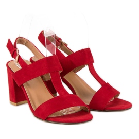 SDS Punaiset sandaalit pylväässä punainen 1