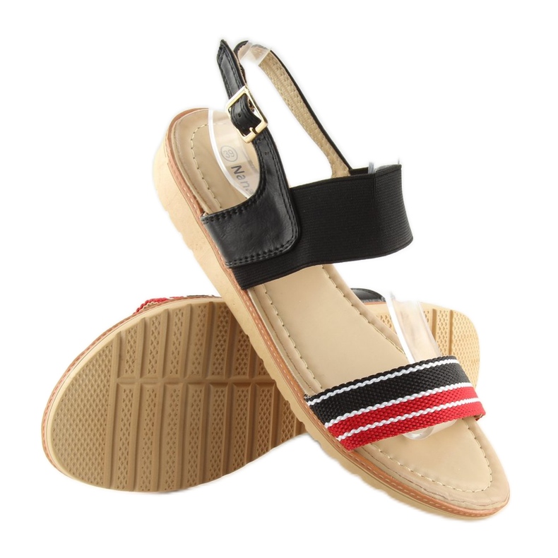 Mustat naisten sandaalit J1024-A4 musta 1