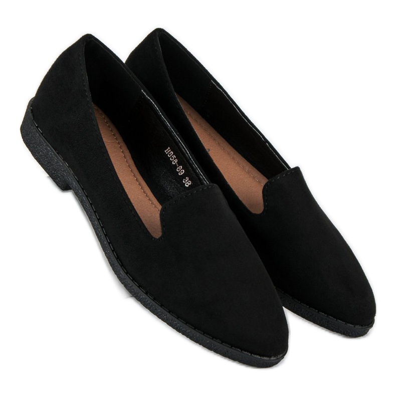 Mustat mokkanaiset herrat 1