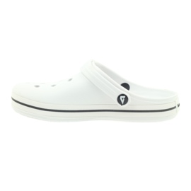 American Club Kroksin tummat valkoiset sandaalit valkoinen 2