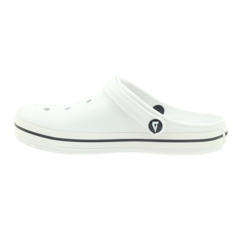 American Club Kroksin tummat valkoiset sandaalit valkoinen 2