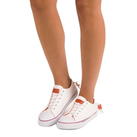 Valkoiset lenkkarit valkoinen 2