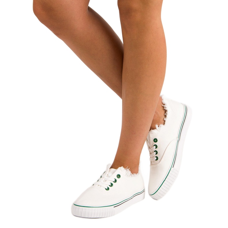 L&H Muodikkaat sidotut tennarit valkoinen 2