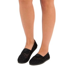 Mustat pitsiset balerinat 1