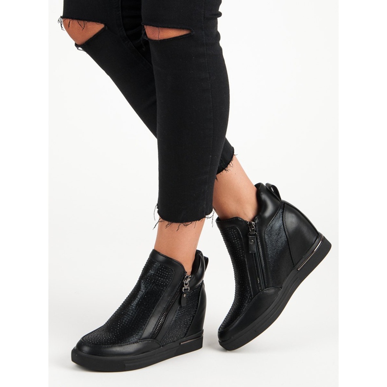 Tennarit vetoketjulla musta 1