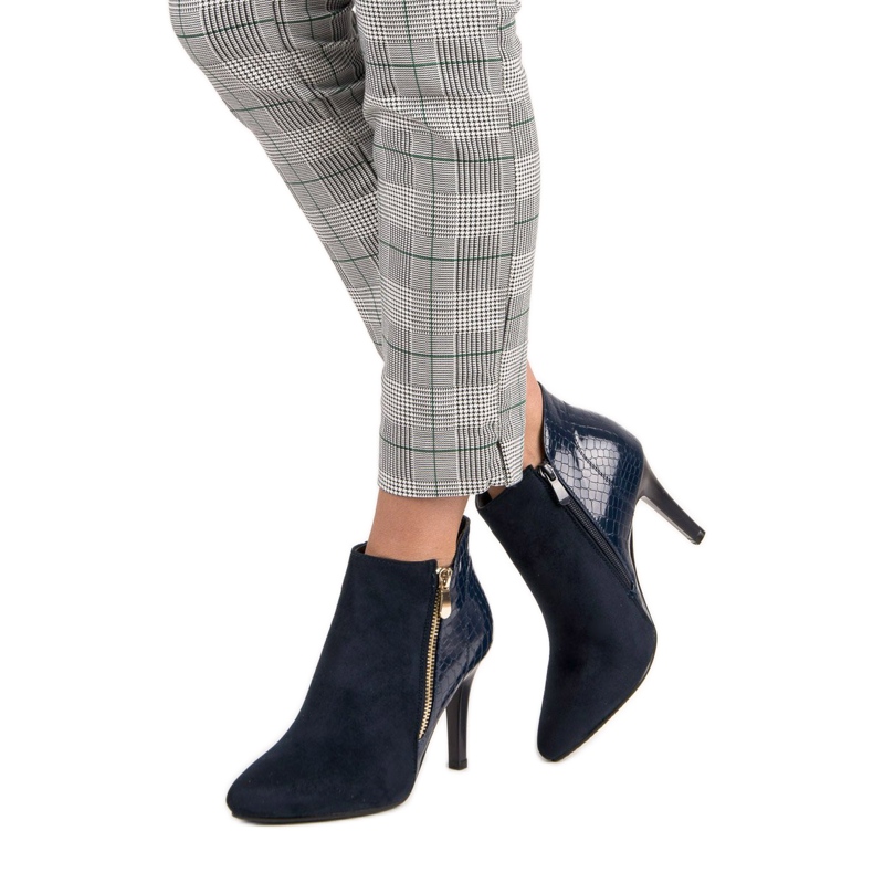 Tummansiniset nilkkurit sininen 2