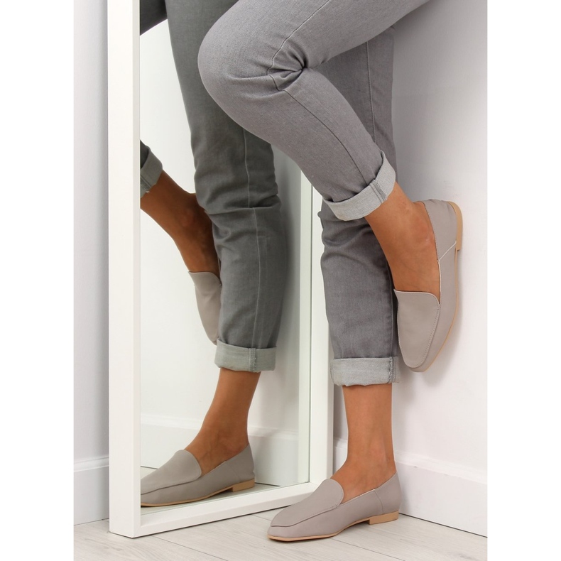 Pehmeät leivonnaiset, kuten vasikannahka 1182 harmaa 1