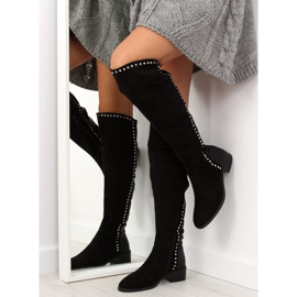 FC-H101 mustat muskettisoturit 1