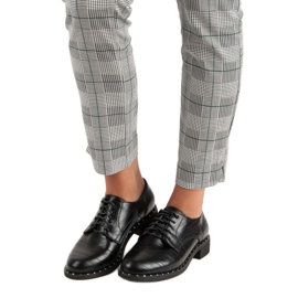 Mustat naisten kengät 1