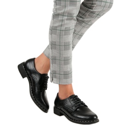 Mustat naisten kengät 2