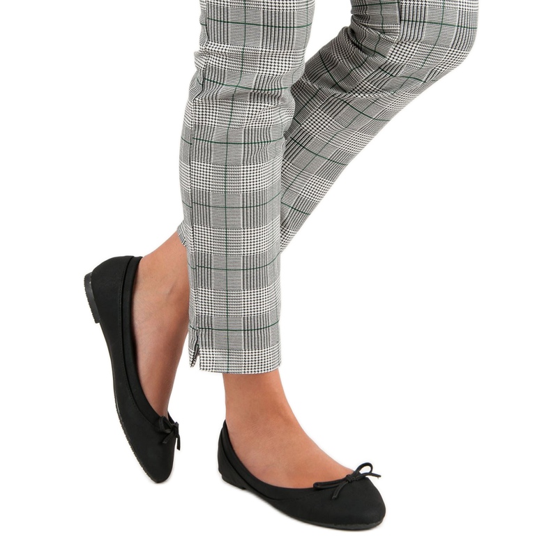 Lucky Shoes Mustat ballerinat 2