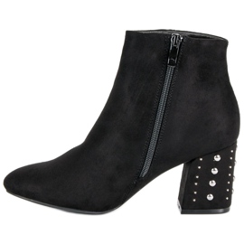 Tyylikkäät saappaat postauksessa musta 1