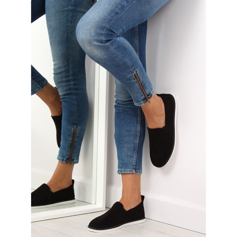 Mustat LA08P mustat lipsahduskengät 1