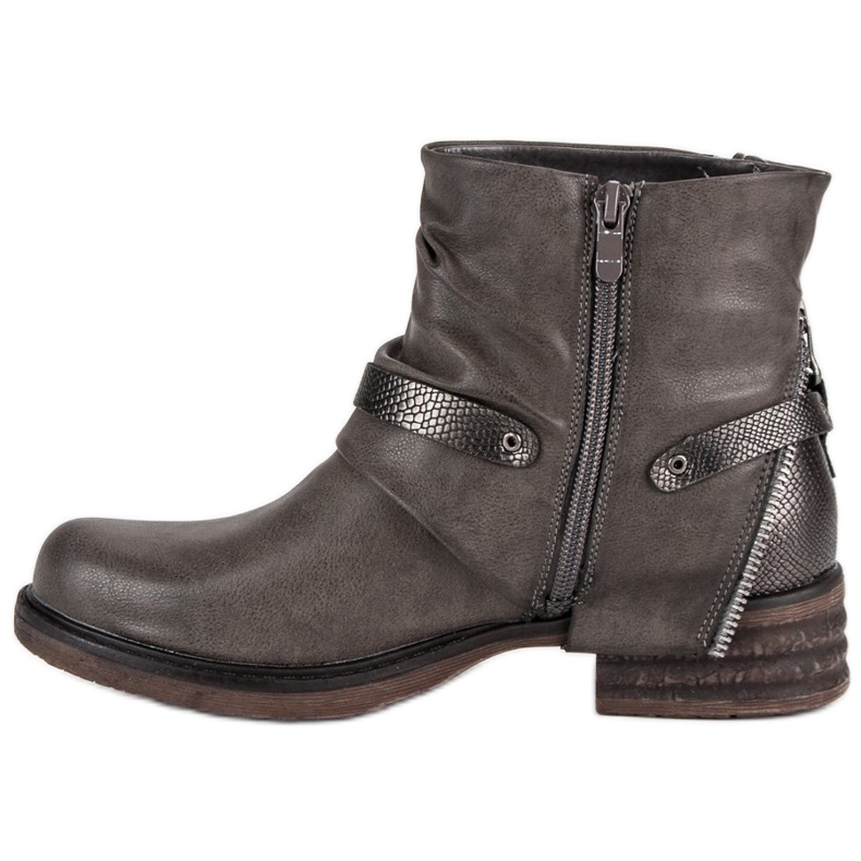 Queentina Harmaat työntekijät 1