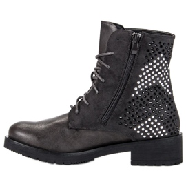 Kivisaappaat töissä harmaa 1