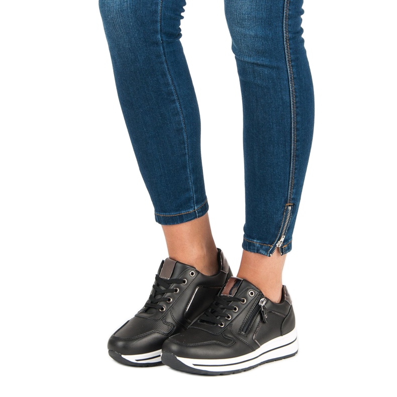 Liukastettavat urheilukengät musta 1