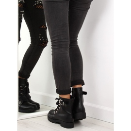 Mustat saappaat ja nauha musta FC-H125 musta 1