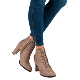 Juliet Sidotut saappaat postissa ruskea 2